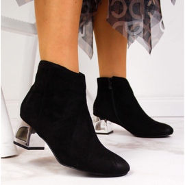 Botki na ozdobnym obcasie T.Sokolski W SCA144A czarne 1