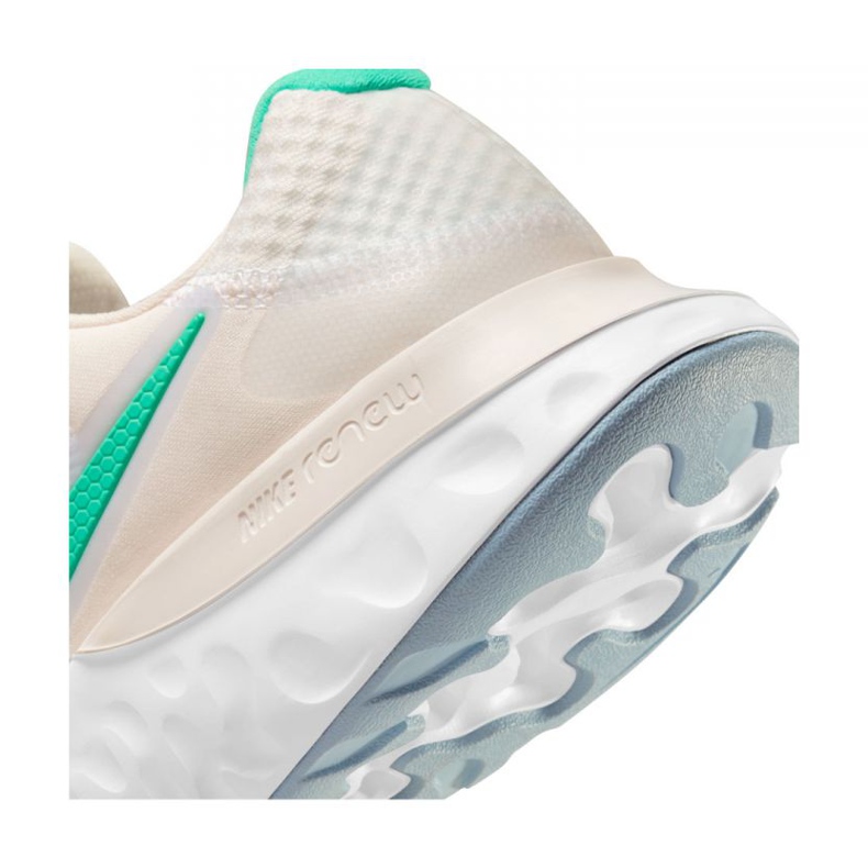 Buty do biegania Nike Renew Run 2 W CU3505-106 wielokolorowe 2