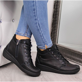 Botki skórzane ocieplane na koturnie Helios W H524B czarne 1