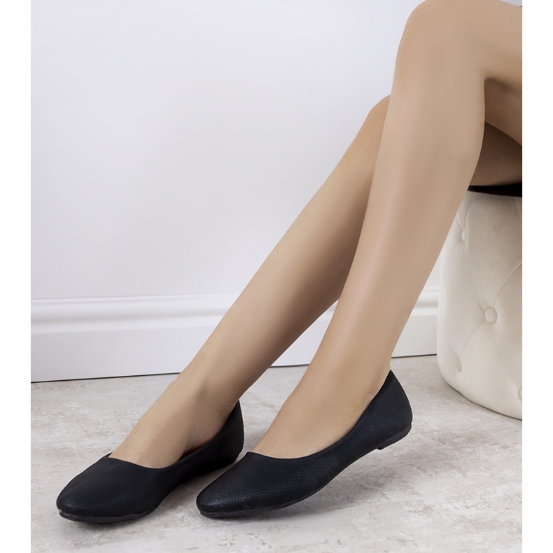 Czarne baleriny z eko-zamszu Silma 2