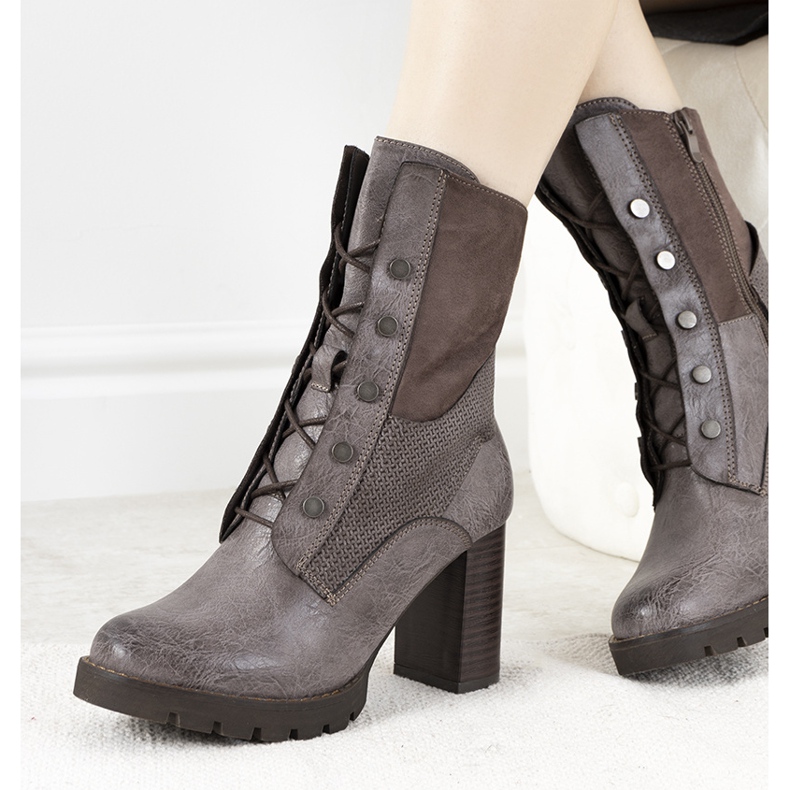 Brązowe botki na słupku Alvarado szare 1