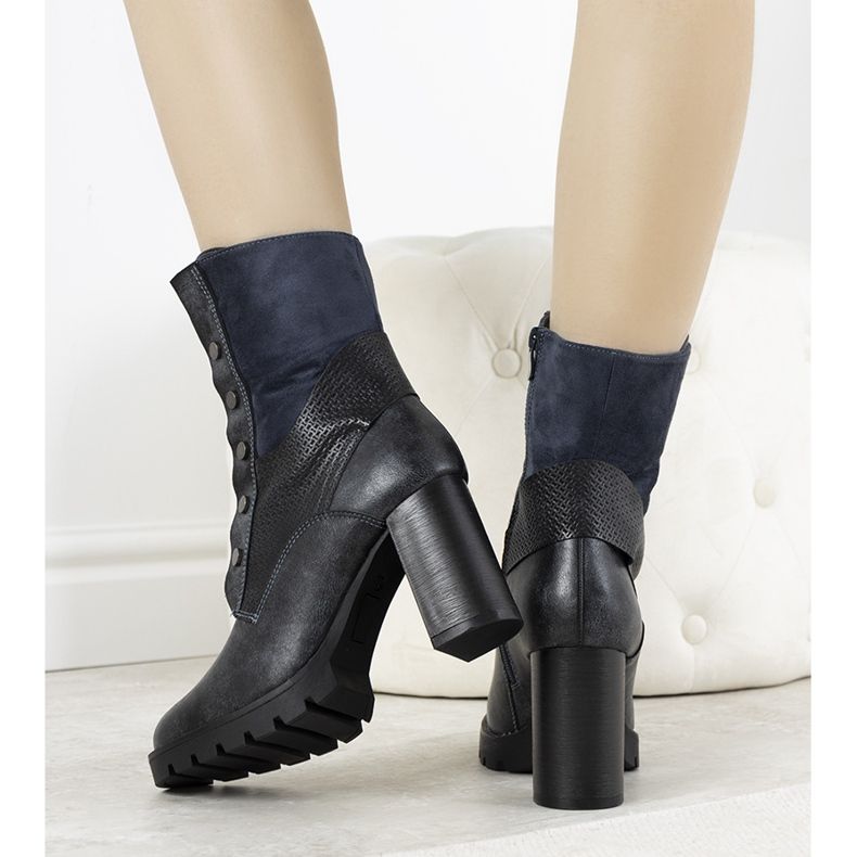 Granatowe botki na słupku Alvarado beżowy 2