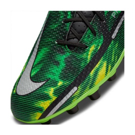 Buty piłkarskie Nike Phantom GT2 Academy Sw Ag M DM0718-003 wielokolorowe zielone 3