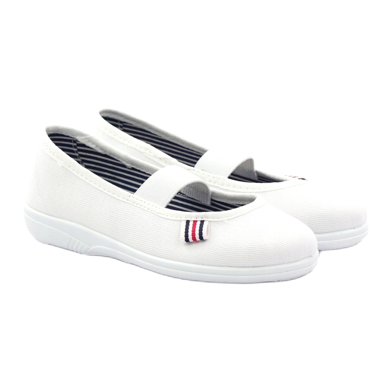 Kapcie dziewczęce czeszki Befado 274X013 białe 4