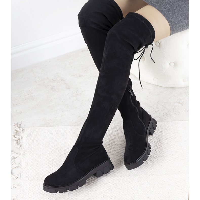 Czarne kozaki na wysokiej podeszwie Patrice 2