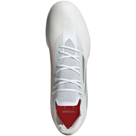 Buty piłkarskie adidas X Speedflow.1 In M FY3275 wielokolorowe białe 3