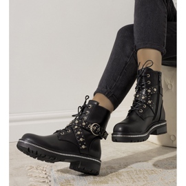 Czarne ocieplane botki damskie Joann 1