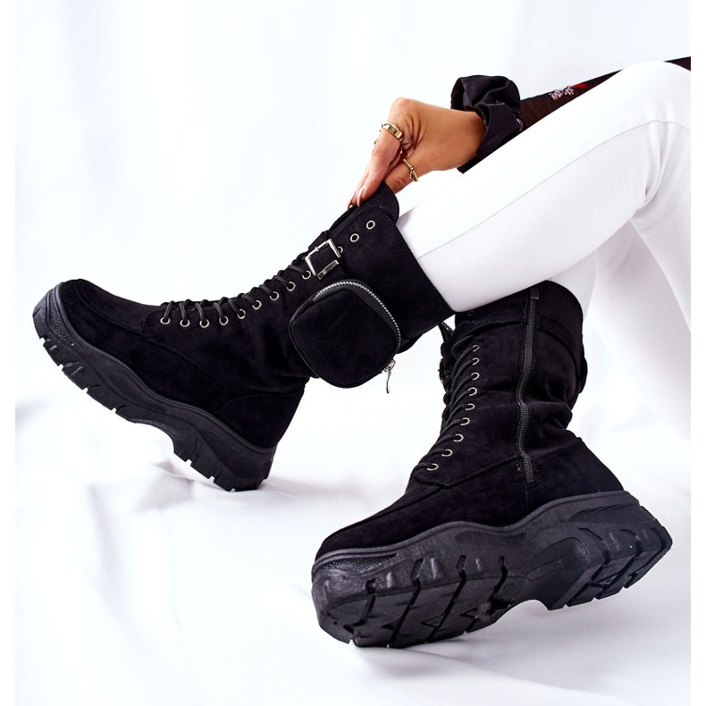 Zamszowe Botki Na Platformie Z Nerką Czarne Issanti 1