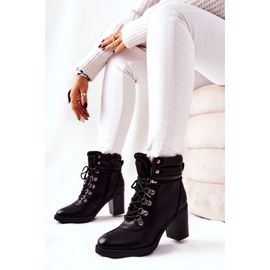 Botki Na Słupku Ocieplane Czarne Charmmis 2