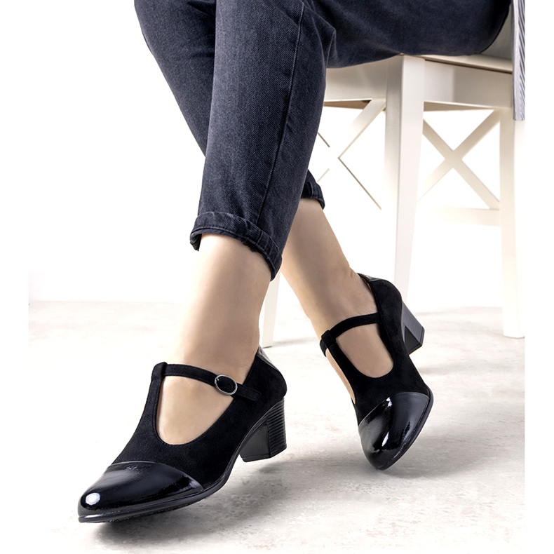 Czarne czółenka na słupku z lakierowanym noskiem Dessert 2