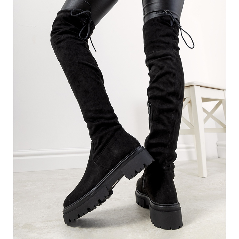 Czarne kozaki na wysokiej podeszwie Paulino 1