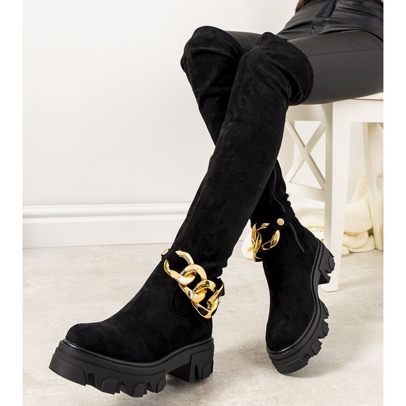 Czarne kozaki na grubej podeszwie Alines 1