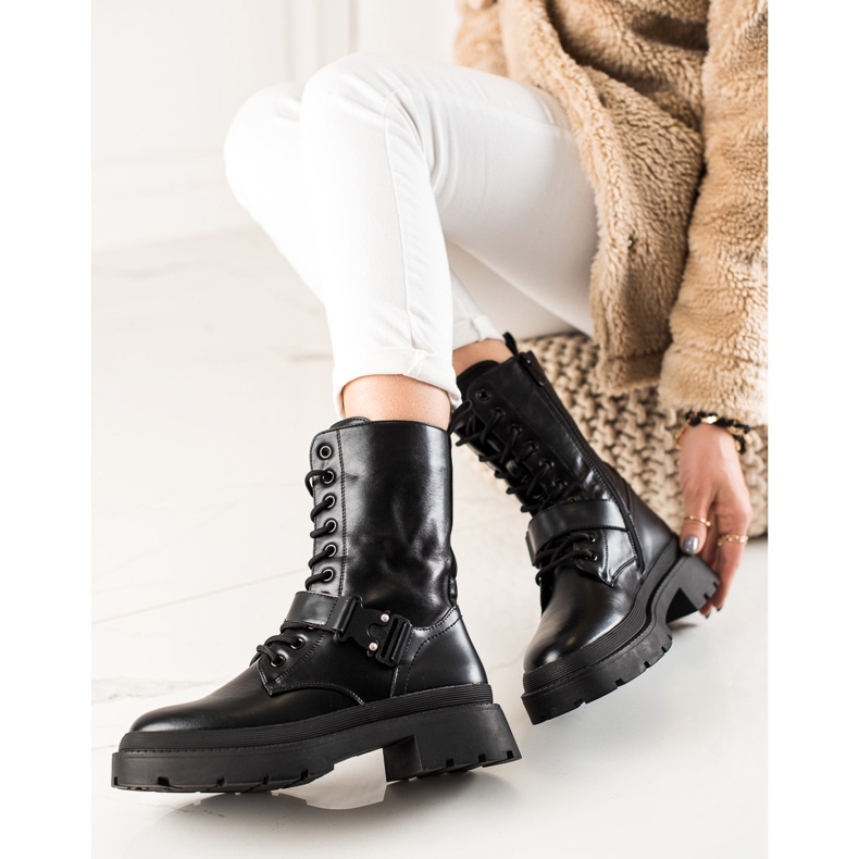 Seastar Czarne Workery Z Klamrą 1