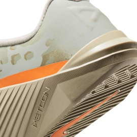 Buty treningowe Nike Metcon 6 M CK9388 028 beżowy pomarańczowe 2