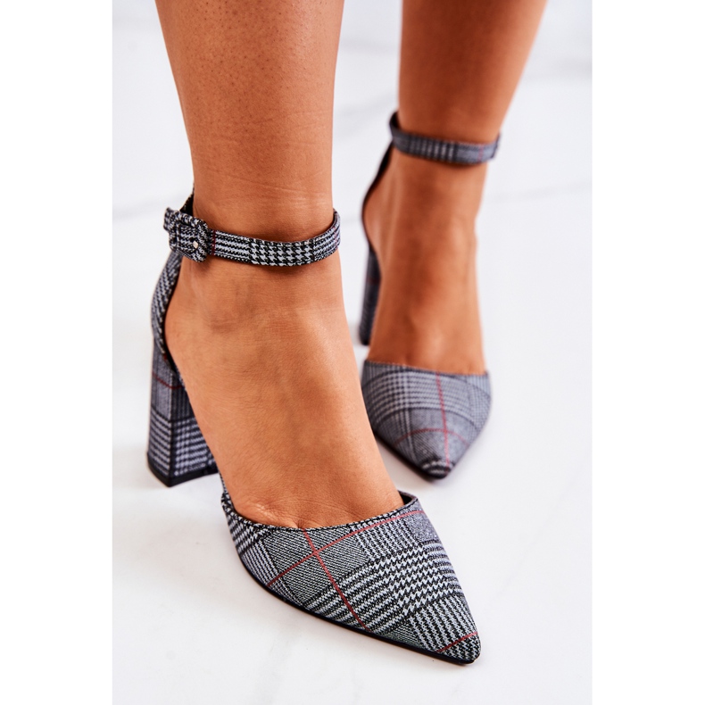 PS1 Czółenka Na Słupku Kratka Czarno-Białe Harye czarne 1