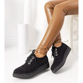 Czarne półbuty damskie Velay 1