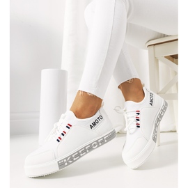 Białe sneakersy damskie Burges 1
