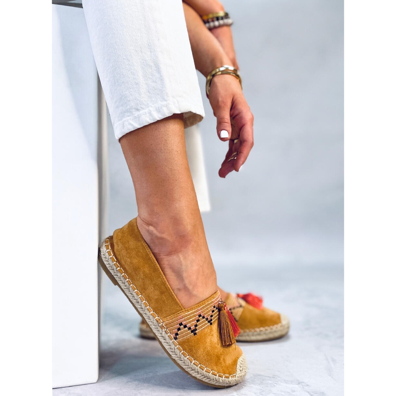 Espadryle boho z frędzlem Birna Camel brązowe 2