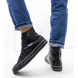 Czarne ocieplane trampki za kostke Lade 2