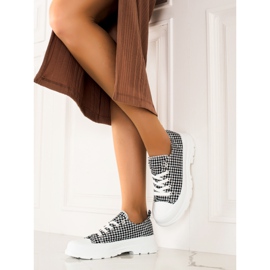 Bona Niskie Trampki W Kratkę białe czarne 2