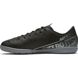 Buty piłkarskie Nike Mercurial Vapor 13 Academy Ic Jr AT8137 001 czarne 1
