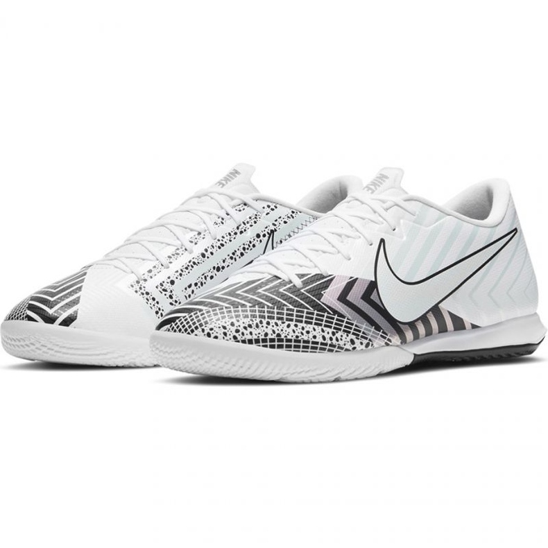 Buty piłkarskie Nike Mercurial Vapor 13 Academy Mds Ic M CJ1300 110 białe białe 1