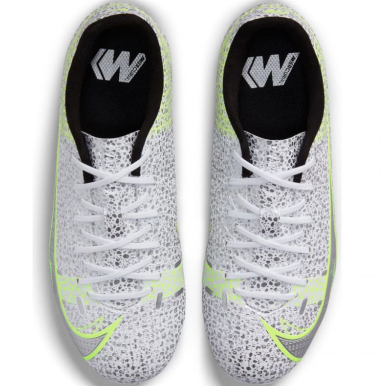 Buty piłkarskie Nike Mercurial Vapor 14 Academy FG/MG Jr CV0811 107 szare srebrny 1