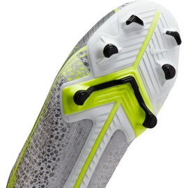 Buty piłkarskie Nike Mercurial Vapor 14 Academy FG/MG Jr CV0811 107 szare srebrny 7