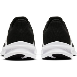 Buty do biegania Nike Downshifter 11 W CW3413 006 czarne 6