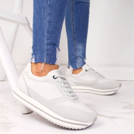 Buty na platformie Big Star W II274216 białe 2