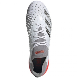 Buty piłkarskie adidas Predator Freak.1 Fg L M FY6263 biały, biały, szary/srebrny białe 1