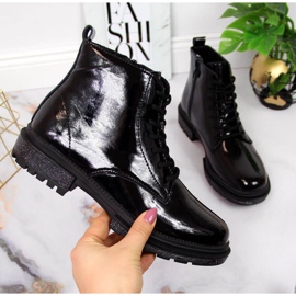 Botki skórzane lakierowane Filippo W PAW278B czarne beżowy białe 1