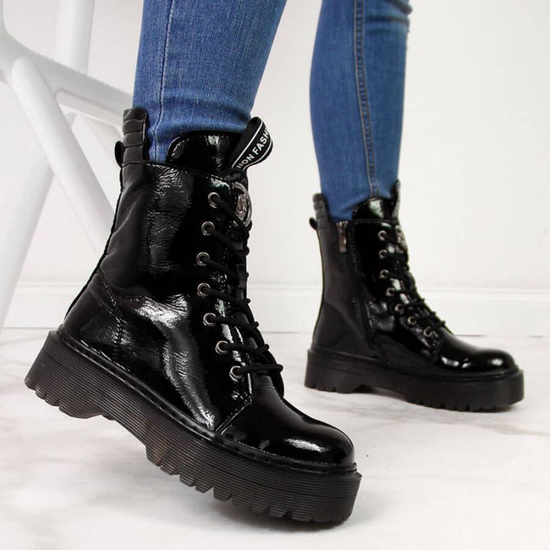 Glany skórzane lakierowane ocieplane Filippo W PAW297 czarne 2