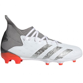 Buty piłkarskie adidas Predator Freak.3 Fg Jr FY6280 biały, biały, szary/srebrny białe 2