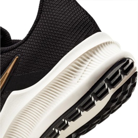 Buty do biegania Nike Downshifter 11 W CW3413 002 czarne 5