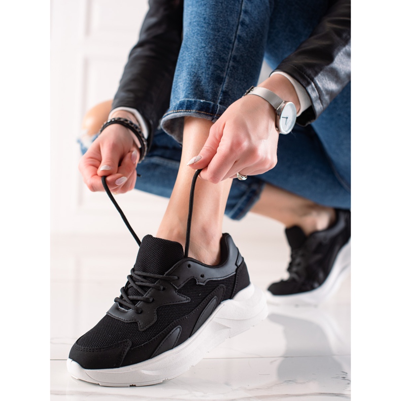 Ideal Shoes Klasyczne Sneakersy czarne 1