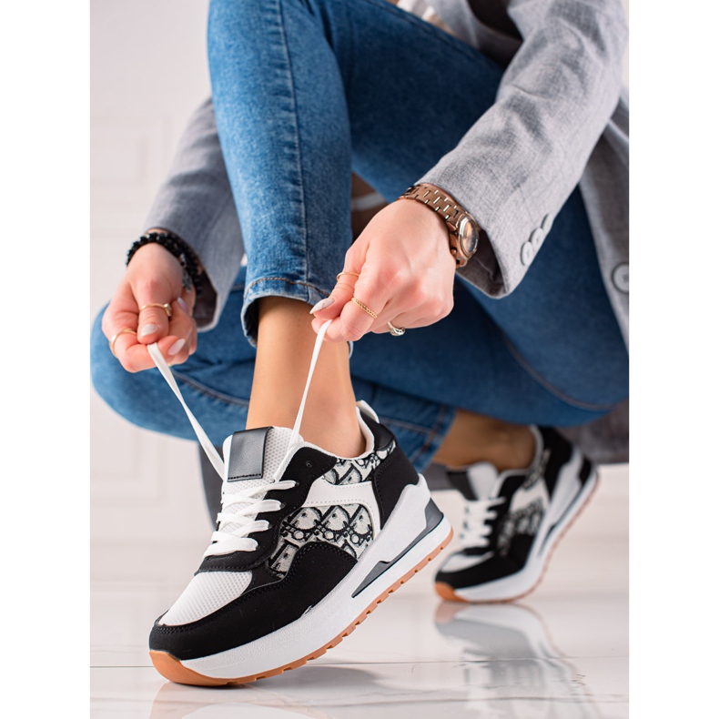 TRENDI Wiązane Sneakersy Na Platformie białe czarne 1