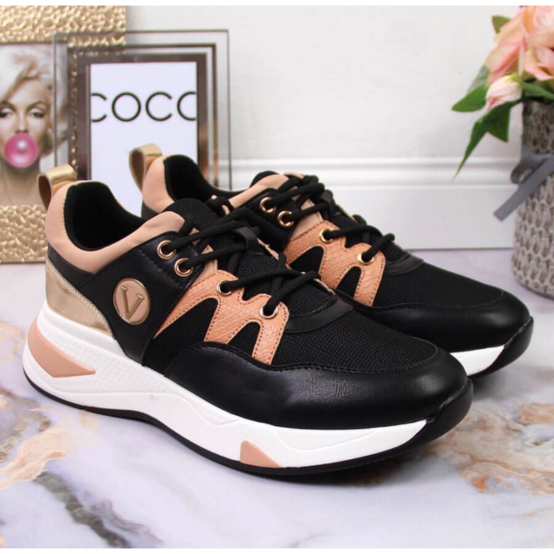 Sneakersy na platformie Vinceza W JAN79A czarne 2