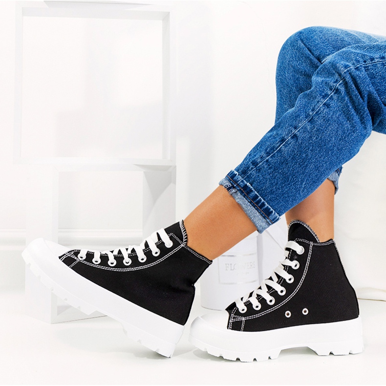 Czarne trampki na wysokiej podeszwie Berrios 1