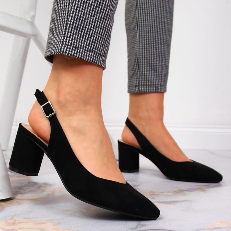 Czółenka na słupku Sergio Leone w SK362 czarne 2