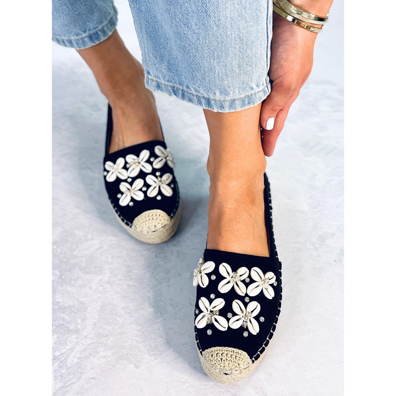 Espadryle z muszelkami Elif Black czarne 1