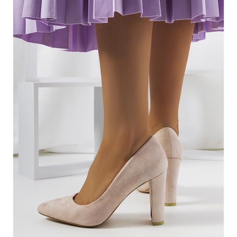 Beżowe czółenka na słupku Ortiz szare 2