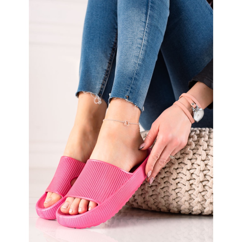 TRENDI Różowe Klapki 1