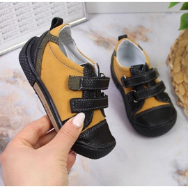 Półbuty na rzep Kornecki Jr 6823 camel czarne zielone żółte 1