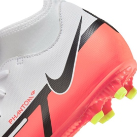 Buty piłkarskie Nike Phantom GT2 Club Dynamic Fit FG/MG Jr DC0822 167 białe 3