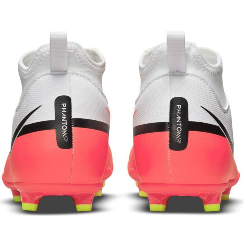 Buty piłkarskie Nike Phantom GT2 Club Dynamic Fit FG/MG Jr DC0822 167 białe 5
