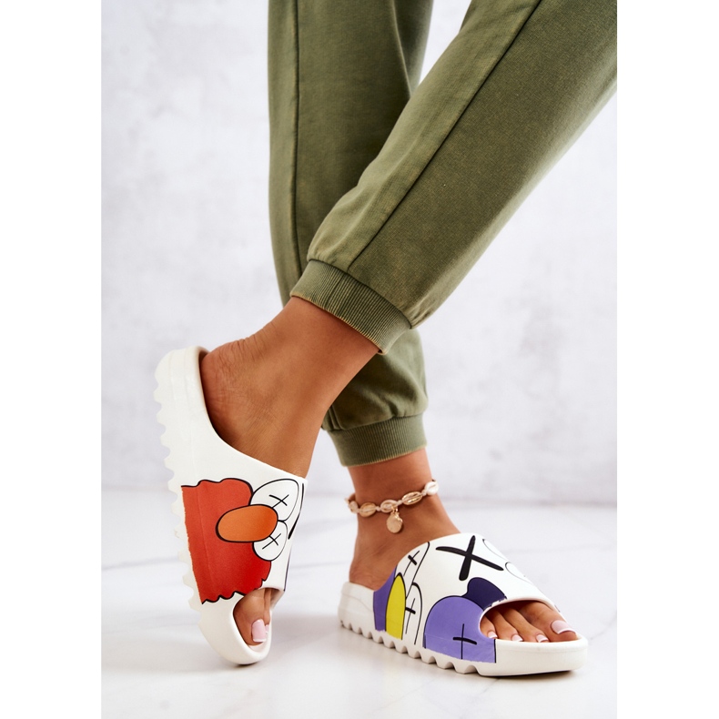 Gumowe Klapki Z Nadrukiem Białe Monsters 2