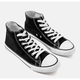 Czarne trampki za kostkę 1