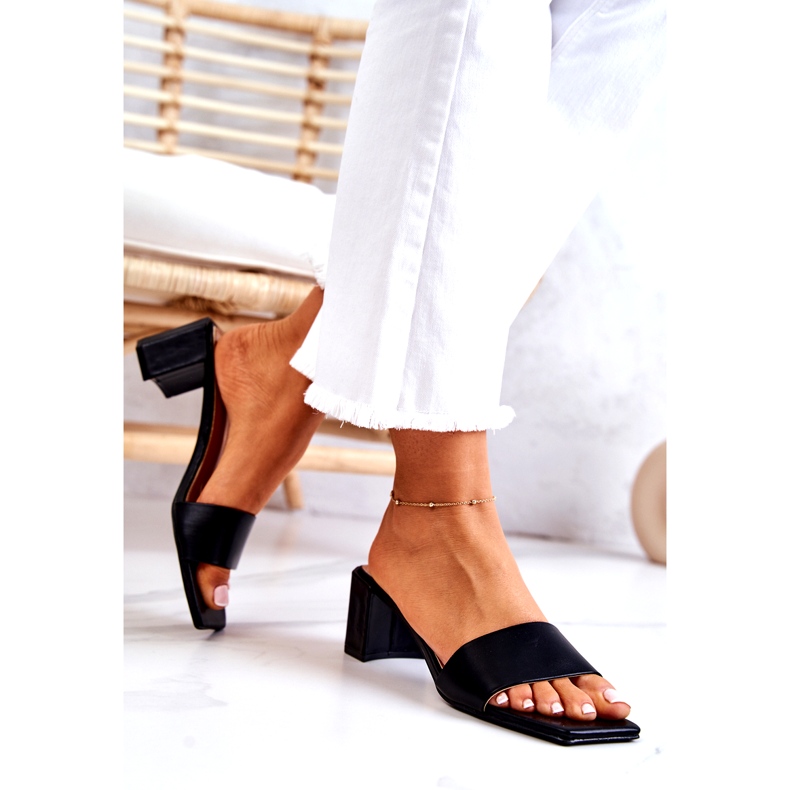 FJ1 Skórzane Klapki Na Obcasie Czarne Netty 3