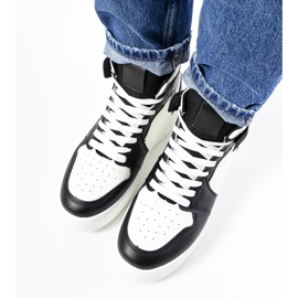 Biało czarne sneakersy za kostkę Dellucci białe 1